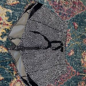 lulu lemon shorts size 4, rarely worn!